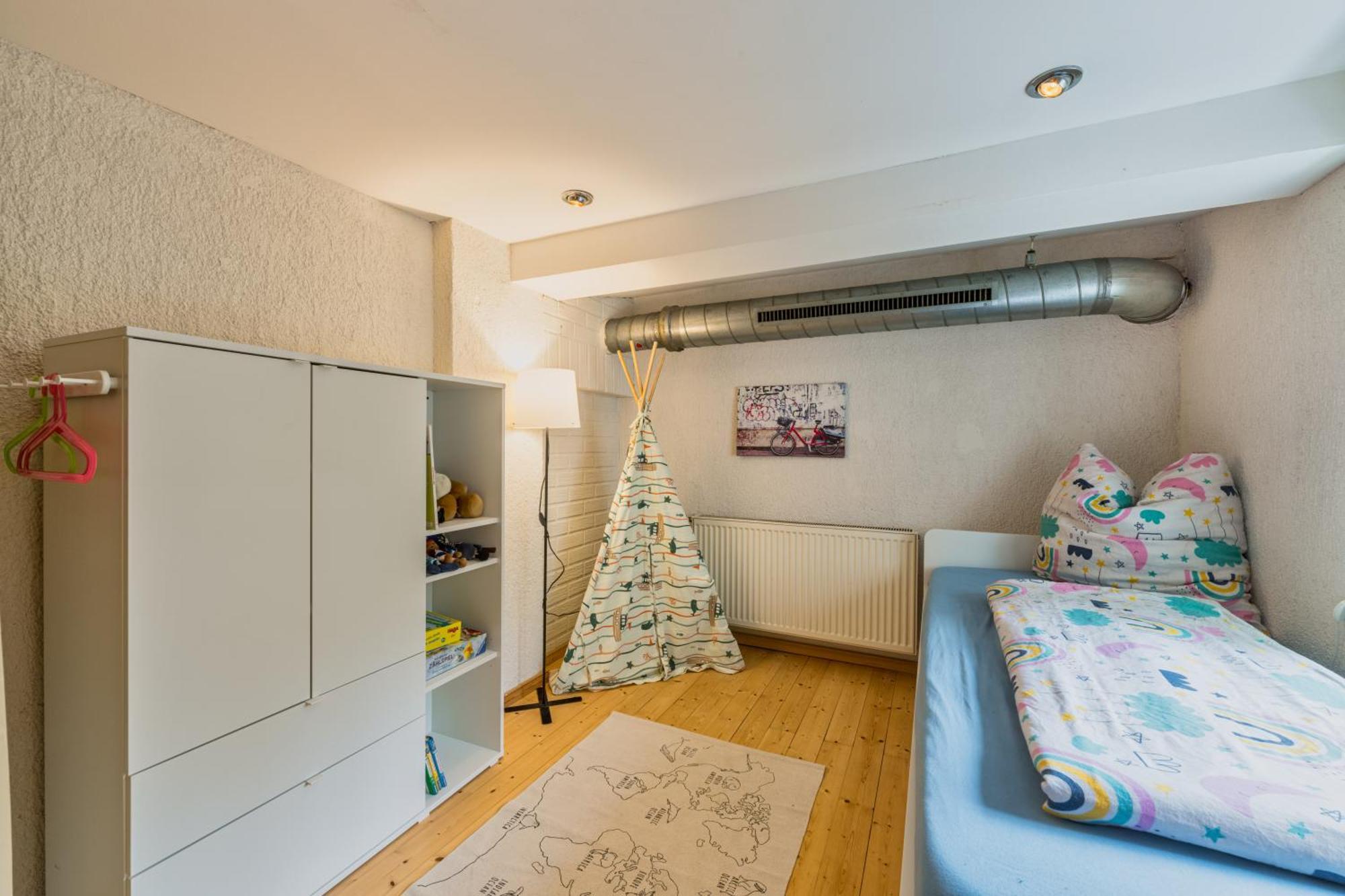 Exklusive Und Grosszuegige Wohnung 140 Qm In Magdeburg Top-Lage Mit Kicker Fuer Bis Zu 8 Personen Exterior foto